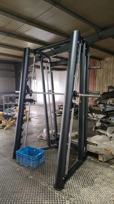 Allenamento sportivo Multifunzione Power Rack Smith Machine con sistema di puleggia Gym Equippo