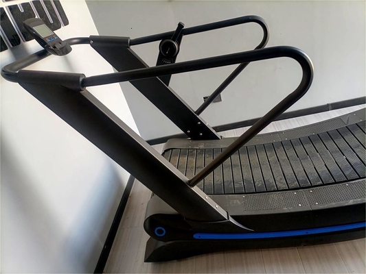 Corrimano a curva manuale non motorizzato per caricatori medi La macchina di fitness definitiva