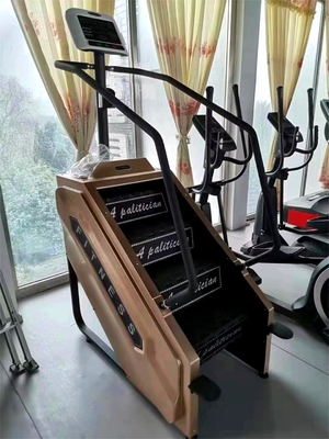 Attrezzature universali per palestra La nostra macchina a passo di potenza commerciale per allenamento cardio