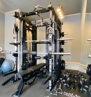 Attrezzature di palestra in acciaio all in one per esigenze personalizzate in palestra multifunzionale interna