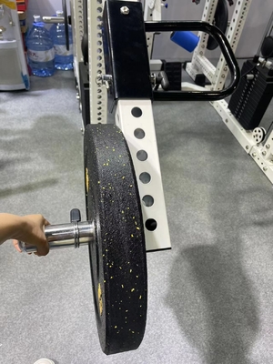 Scopri i vantaggi di un allenatore fitness multifunzionale per l'allenamento delle gambe a casa