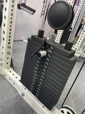 Scopri i vantaggi di un allenatore fitness multifunzionale per l'allenamento delle gambe a casa