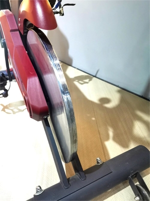 Attrezzature per palestre commerciali Bici di allenamento per allenamento cardiovascolare interno