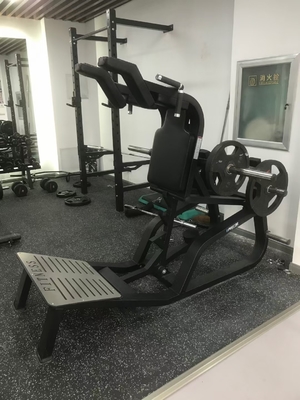 Macchine commerciali con piastre cariche Spessore del tubo 3,0 mm Squat per attrezzature da fitness