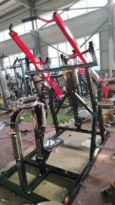 Aggiornare il gioco di allenamento con Lateral Chest / Back Press e Vertical Chest Press
