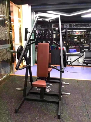 Aggiornare il gioco di allenamento con Lateral Chest / Back Press e Vertical Chest Press