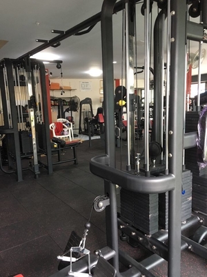8 stazioni attrezzature per palestra multi cablaggio portaalimentari per tubi in acciaio Q235 allenamento della forza