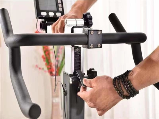 Ultimo tipo 1200*610*1000 Resistenza all'aria Esercizio fisico fisso Airbike a rotazione verticale