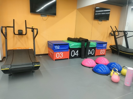 Treadmill curvo in acciaio senza piega auto-generatore per strutture di fitness commerciali