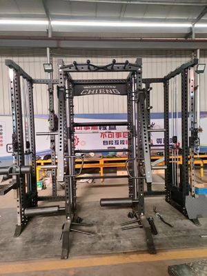 Attrezzature per palestra multifunzione per allenamento di forza Smith e squat regolabile