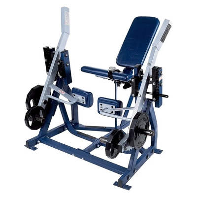 Le macchine per il gluto sono equipaggiate con quadri isolati, con estensione laterale delle gambe per attrezzature da fitness.
