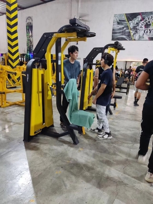 Gym Center attrezzature di allenamento di forza all'interno pin caricato perla seduta Delt/Pec Fly