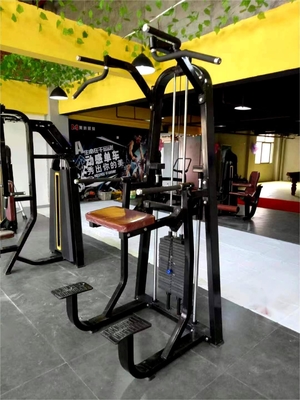 Le macchine per la selezione del carico del perno per l'allenamento della forza fitness con caricatore medio tirano verso la stazione di immersione 1500*1205*2310