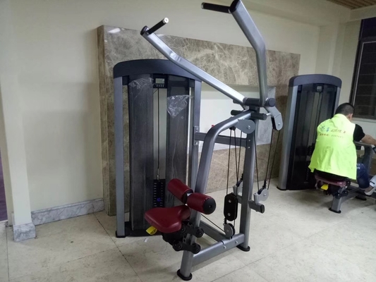 1600*1500*2000mm Dezhou Pin Loaded Gym Fitness Equipment Pulldown Machine con acciaio